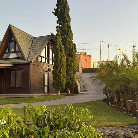 Acogedora Casa De Madera Con Piscina Casa de Férias Güimar