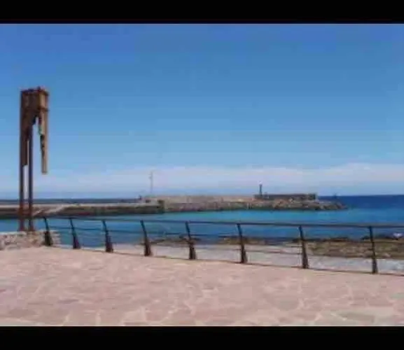 Acogedora Casa De Madera Con Piscina