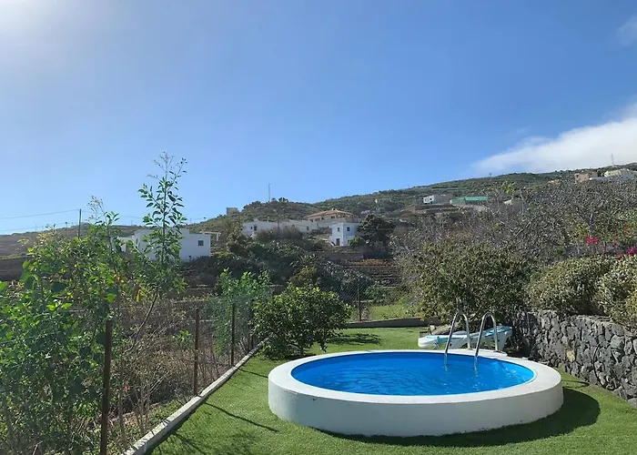 Сasa de vacaciones Acogedora Casa De Madera Con Piscina Güímar