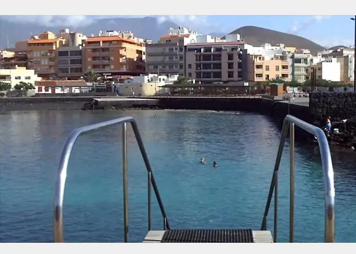 Acogedora Casa De Madera Con Piscina Сasa de vacaciones *